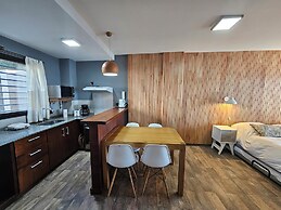 Edificio El Suizo by InoutStays