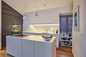Sublime Apartment Center of Paris le Marais