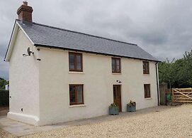 Cherry Trees - 2 Bedrooms -pets Ok - Woodburner