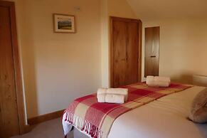 Cherry Trees - 2 Bedrooms -pets Ok - Woodburner