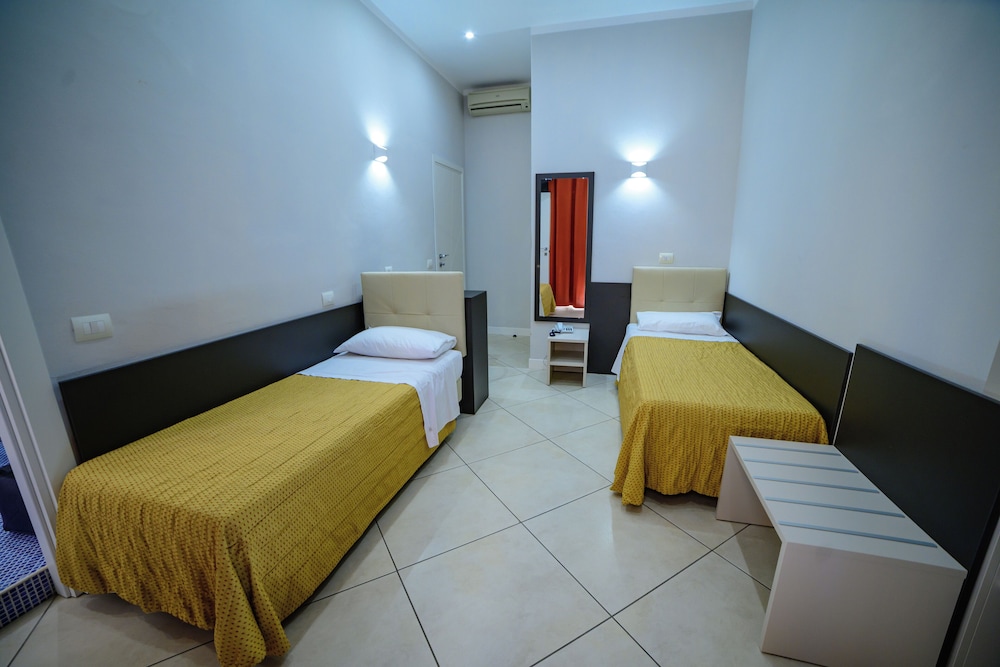 Hotel Demó