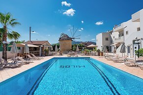 Mylos Apartments