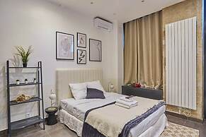 Charming Studio Center of Paris Montmartre