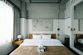HOTEL Inc.