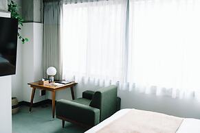 HOTEL Inc.