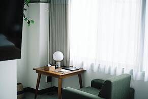 HOTEL Inc.
