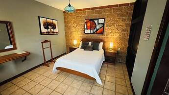 La Roca Hotel