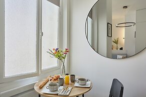Modern Studio Arc de Triomphe Monceau