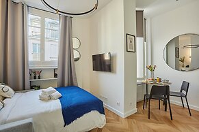 Modern Studio Arc de Triomphe Monceau