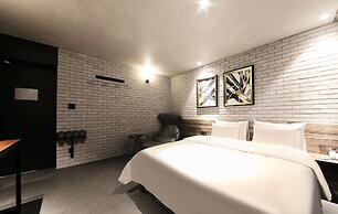 Hotel Azit