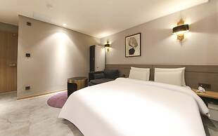 Hotel Azit