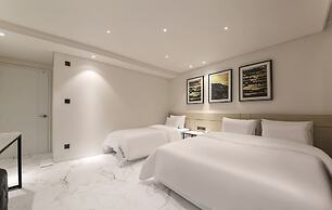Hotel Azit
