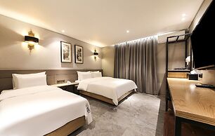 Hotel Azit
