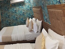 Hotel Silver Inn
