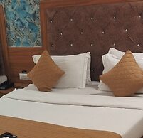 Hotel Silver Inn