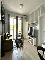 Modern & Charming - Free Private Parking