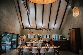 Rhino's Rest Private Luxury Villa