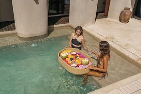 Mon X Mon at Bocoa Villas