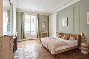 Magnificent Apartment Etoile Hoche Saint Honore