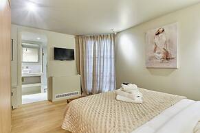 Superb Apartment Notre Dame De Paris