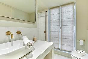 Superb Apartment Notre Dame De Paris