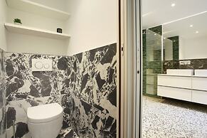 Sublime Apartment With AC Louvre Museum