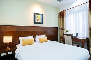 Shine Hue Hotel 2