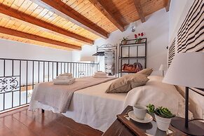 Salomone Ortigia Apts by Wonderful Italy