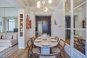 Elegant Appartment St Germain des Pres Invalides