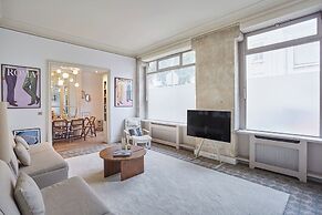 Elegant Appartment St Germain des Pres Invalides