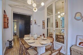 Elegant Appartment St Germain des Pres Invalides