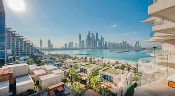DXB - Five - 41309 - PJ