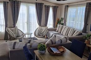 Seaview,sleeps 4to6,pet Friendly, Parking