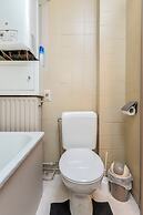 Flat in Blankenberge With Marina Views