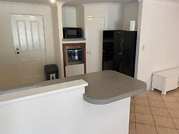 Ocean Keys Family Accommodation