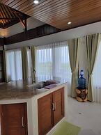 Uluwatu 3 Bed Luxury Villa-pool-magic Ocean Views