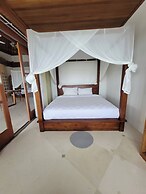 Uluwatu 3 Bed Luxury Villa-pool-magic Ocean Views