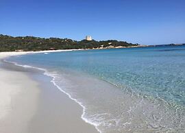 Sardinian-style Apartment Near Beach