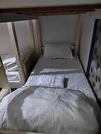 DNest Hostel