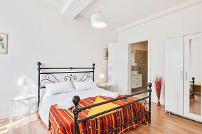 AriediParma - Rooms & Apartments