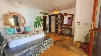 Garden Beach Bungalows