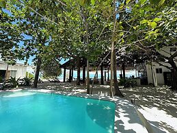 Garden Beach Bungalows