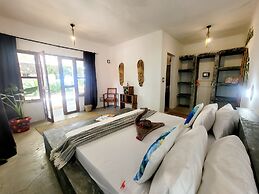 Garden Beach Bungalows