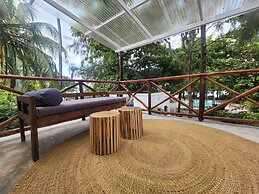Garden Beach Bungalows