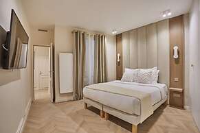 Apartment in the Marais With Air-conditioned