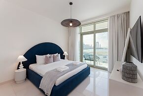 Stylish Emaar Beachfront 2BR w Beach Access