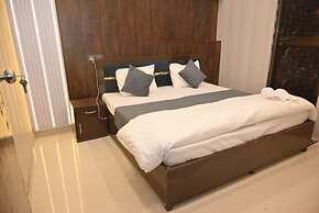 Goroomgo Narayan Niwas Homestay Ayodhya