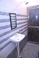 Goroomgo Narayan Niwas Homestay Ayodhya