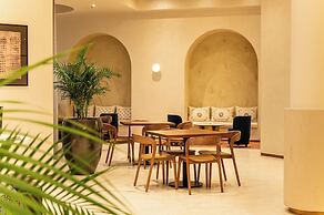 Majestic Cove Hotel