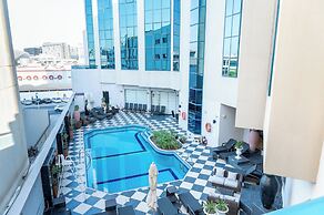 Majestic Cove Hotel